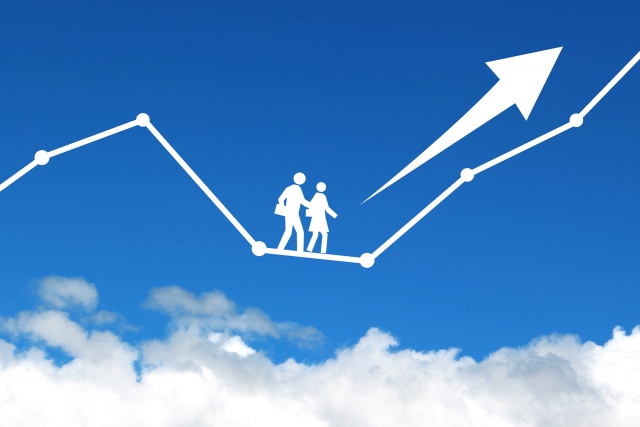 経営者のための労務の見える化セッションで課題を整理し方向性を見える化することを象徴する上昇イメージ