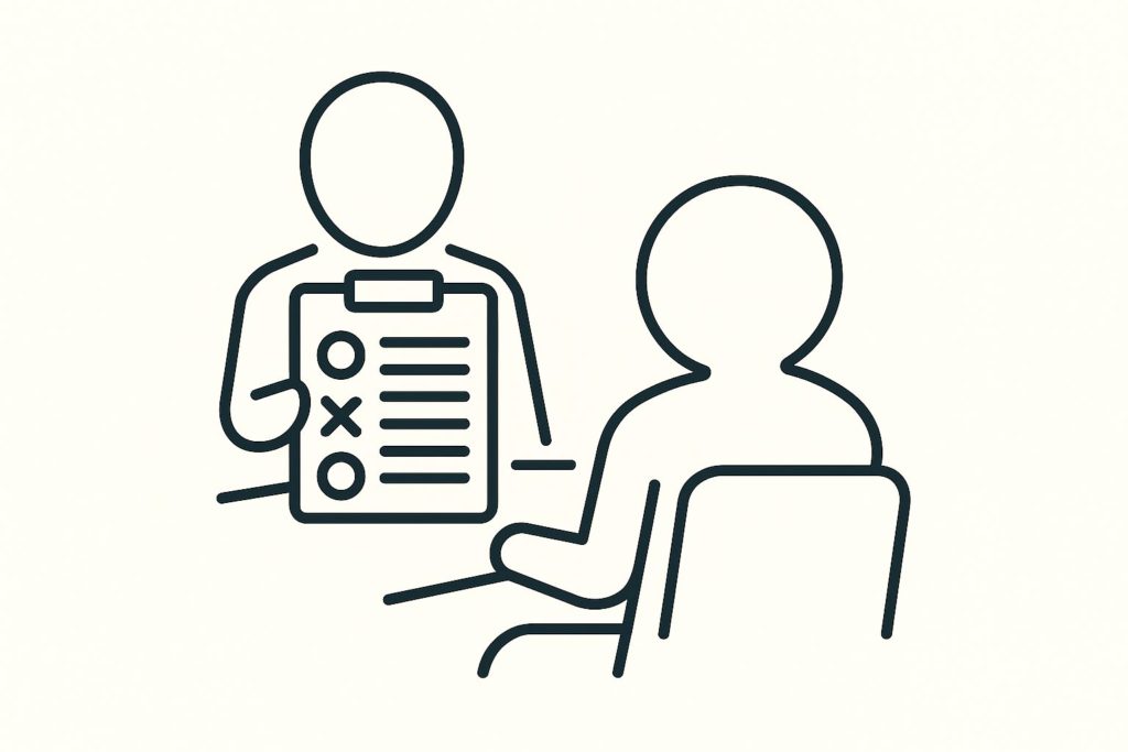 契約更新や雇止めの説明に用いる面談のアイコン。書類を提示して話し合う様子を表す